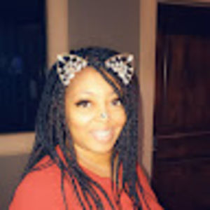 Meet your Posher, Connie